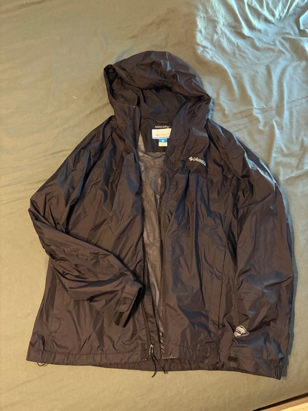Columbia Men's Dark Black Hooded Packable Rain Jacket